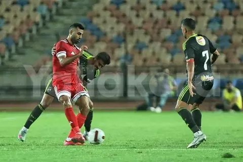 هدايا زيزو لا تكفي.. الأهلي يتعثر أمام مودرن سبورت في افتتاحية الدوري المصري